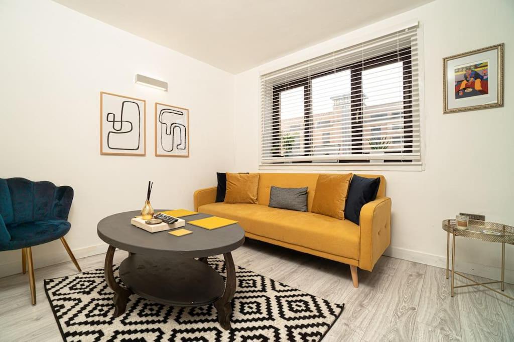 Stylish City Pad With Free Private Parking 格拉斯哥 外观 照片